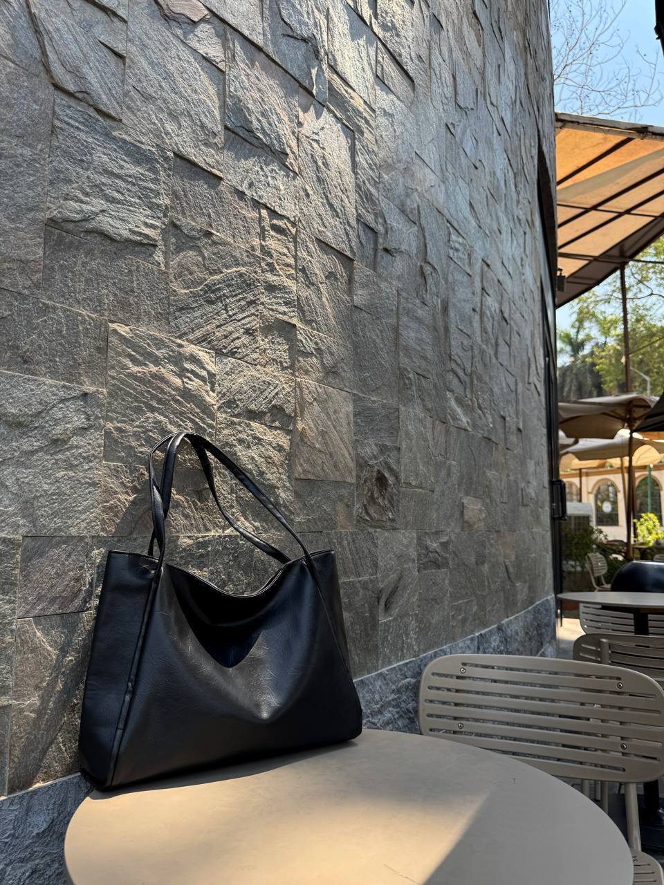 Large Capacity Leather Tote Bag - Black