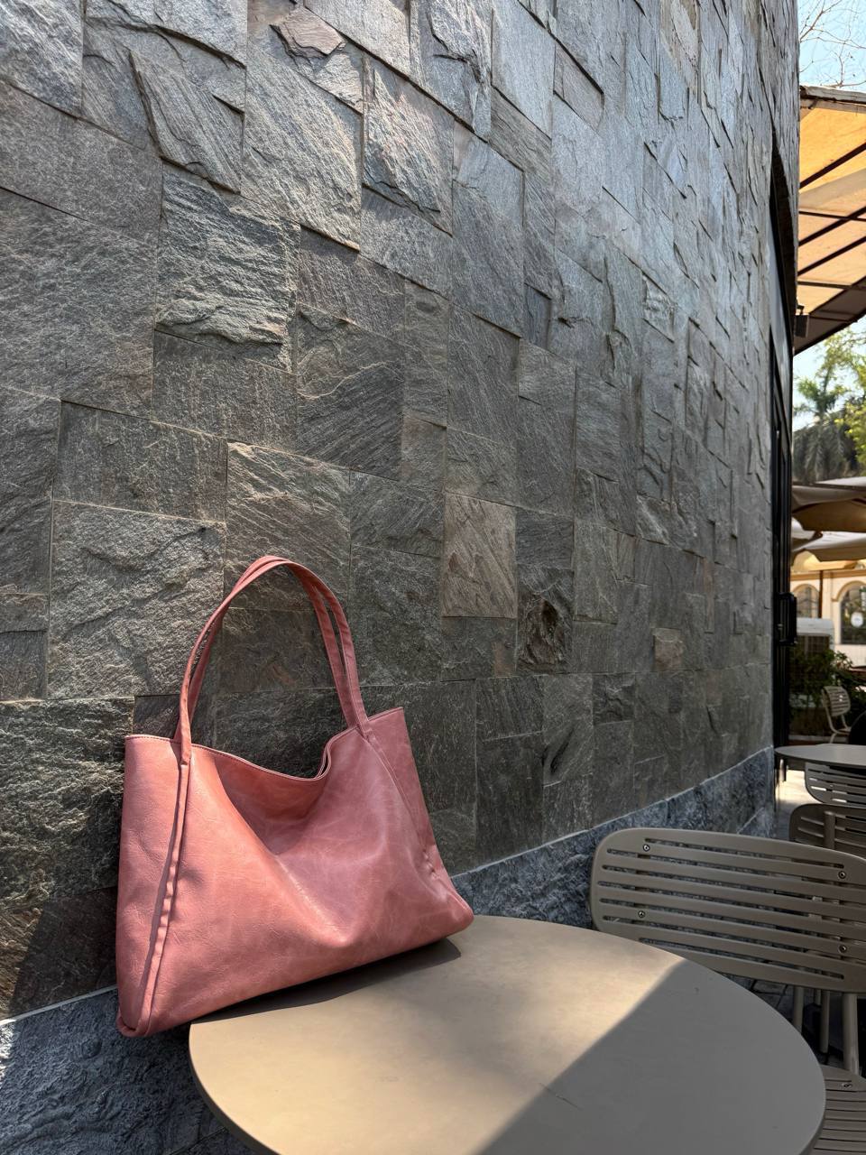 Large Capacity Leather Tote Bag - Baby Pink