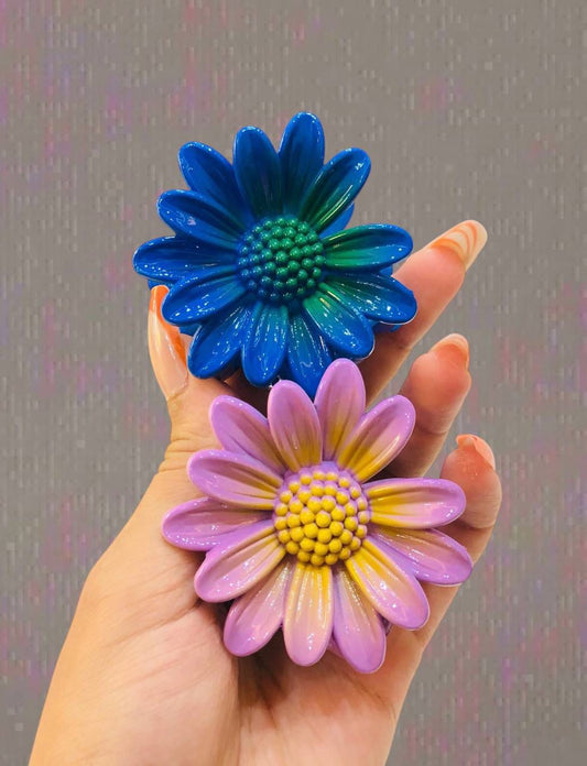 Sunflower clips