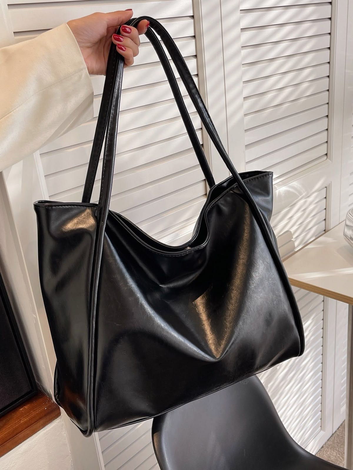 Large Capacity Leather Tote Bag