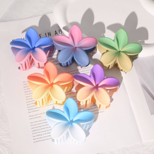 Hawaiian Claw Clips
