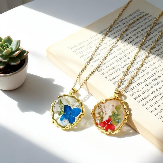 Flower Necklace (Random Shape)